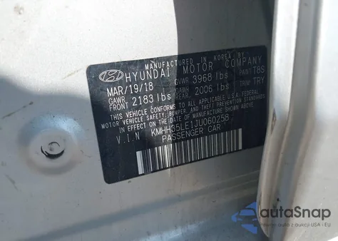 2018 Hyundai Elantra Gt z USA, uszkodzony, nr VIN KMHH35LE1JU060258